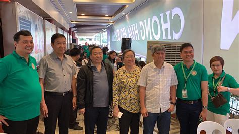 Chong Hua continues surgical mission in Cebu.